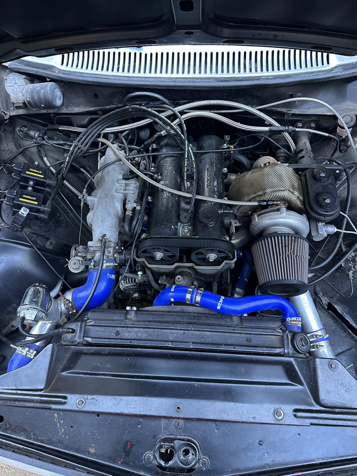Kane's Volvo 144 — turbo BP-T engine bay on Haltech